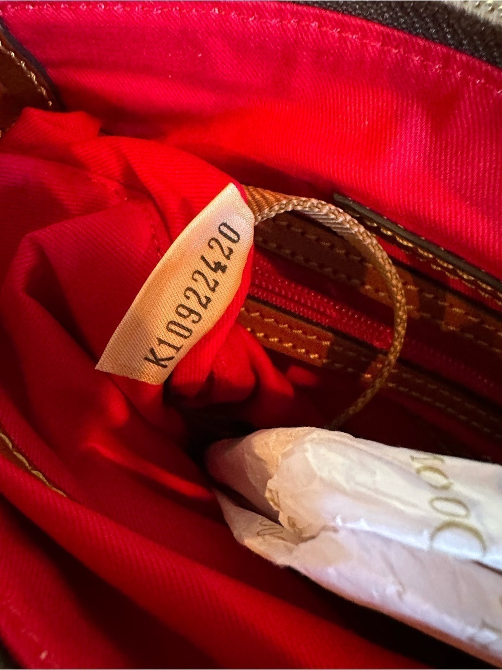 Dooney & Bourke Coral Nylon Crossbody New With Tag - Picture 6 of 7